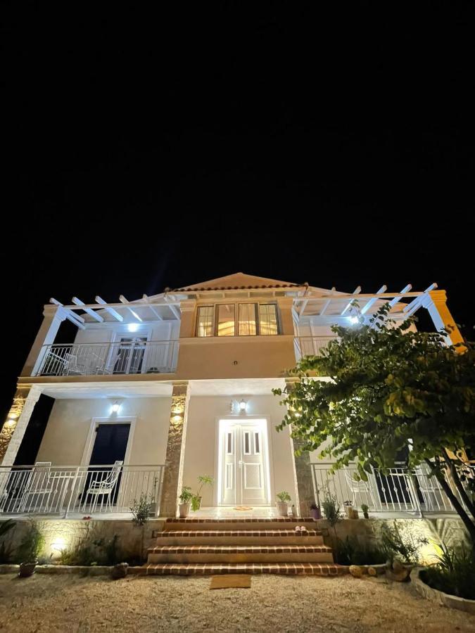 הוילה סרנדה Tani'S House מראה חיצוני תמונה