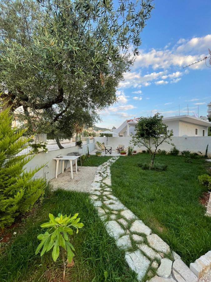 הוילה סרנדה Tani'S House מראה חיצוני תמונה