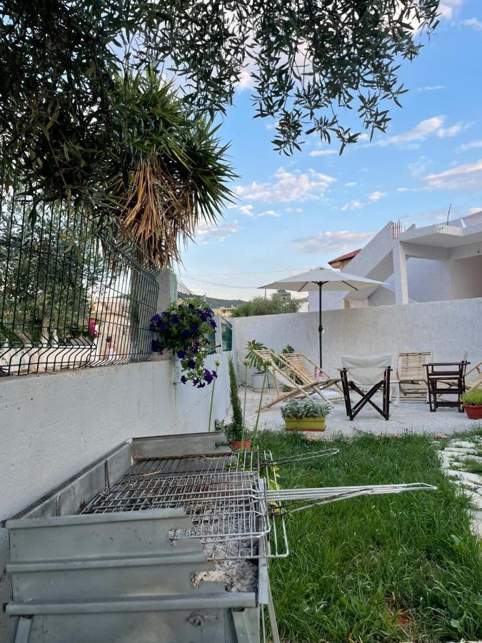 הוילה סרנדה Tani'S House מראה חיצוני תמונה